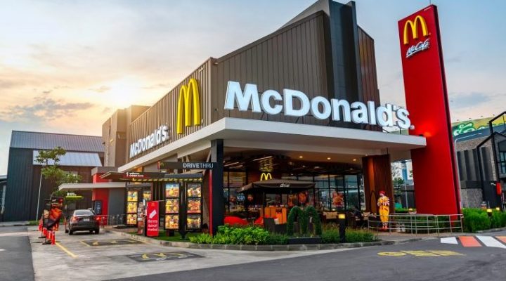 Por que a franquia McDonald’s faz tanto sucesso? 7 fatos curiosos sobre o sucesso dessa empresa